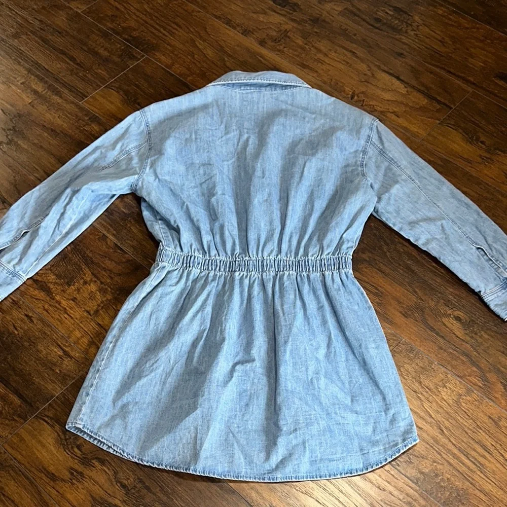 Zara Denim Light Whitewashed Dull Fade Soft Denim Snap Elastic Waist Shirt Dress - Picture 8 of 11